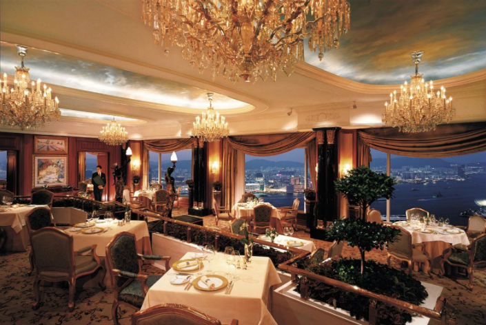 Words-Design-Guides-Hong-Island-Shangri-La-Hong-Kong5