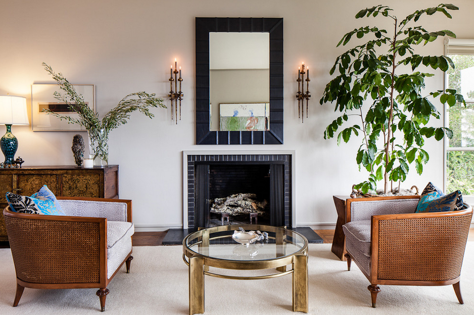 HOW TO DECORATE A BIG LIVING ROOM with brass tables