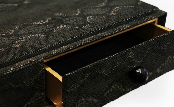 Fifty Shades of Fabulous Design16