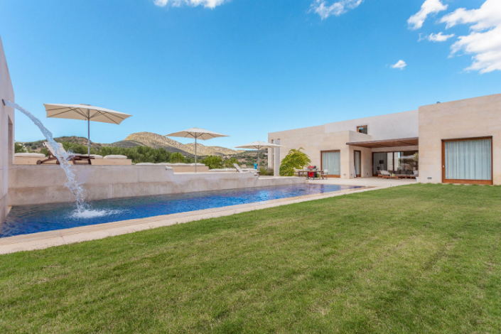 Around the glob in the most luxurious holiday homes 5