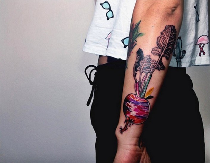 This Artist & Biologist creates amazing tattoos inspired by wildlife