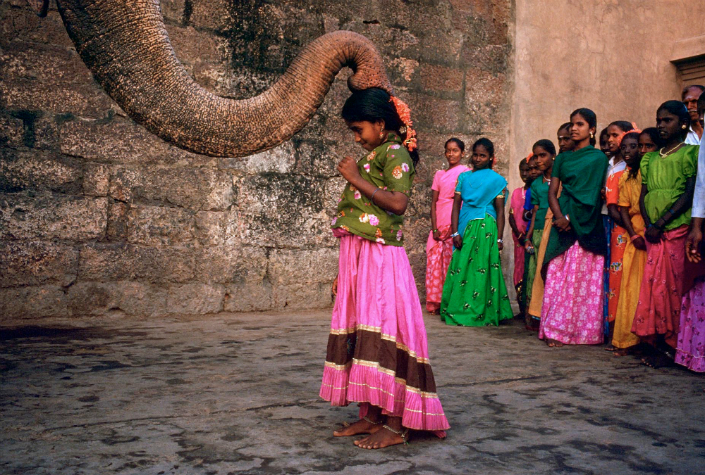 Design Inspiration, Holy India, BRABBUDesign Inspiration, Holy India, BRABBU