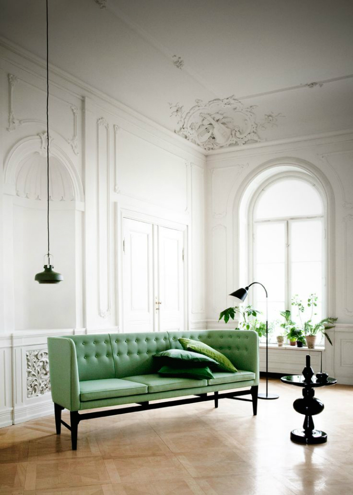 FALL DECORATING IDEAS + LIVING ROOM: USE GREEN