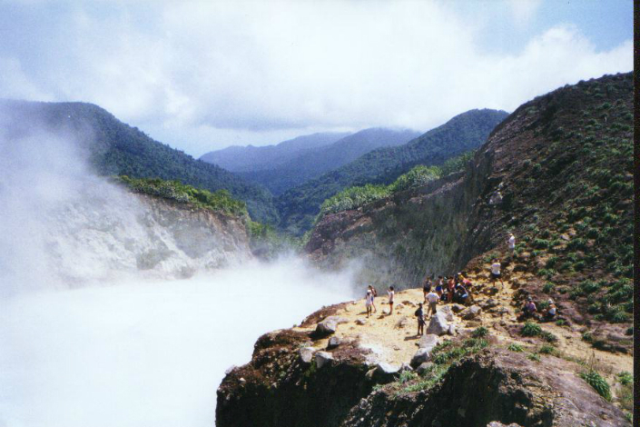 The 12 Must Visit Countries by the Man that travelled all the countries in the world 3