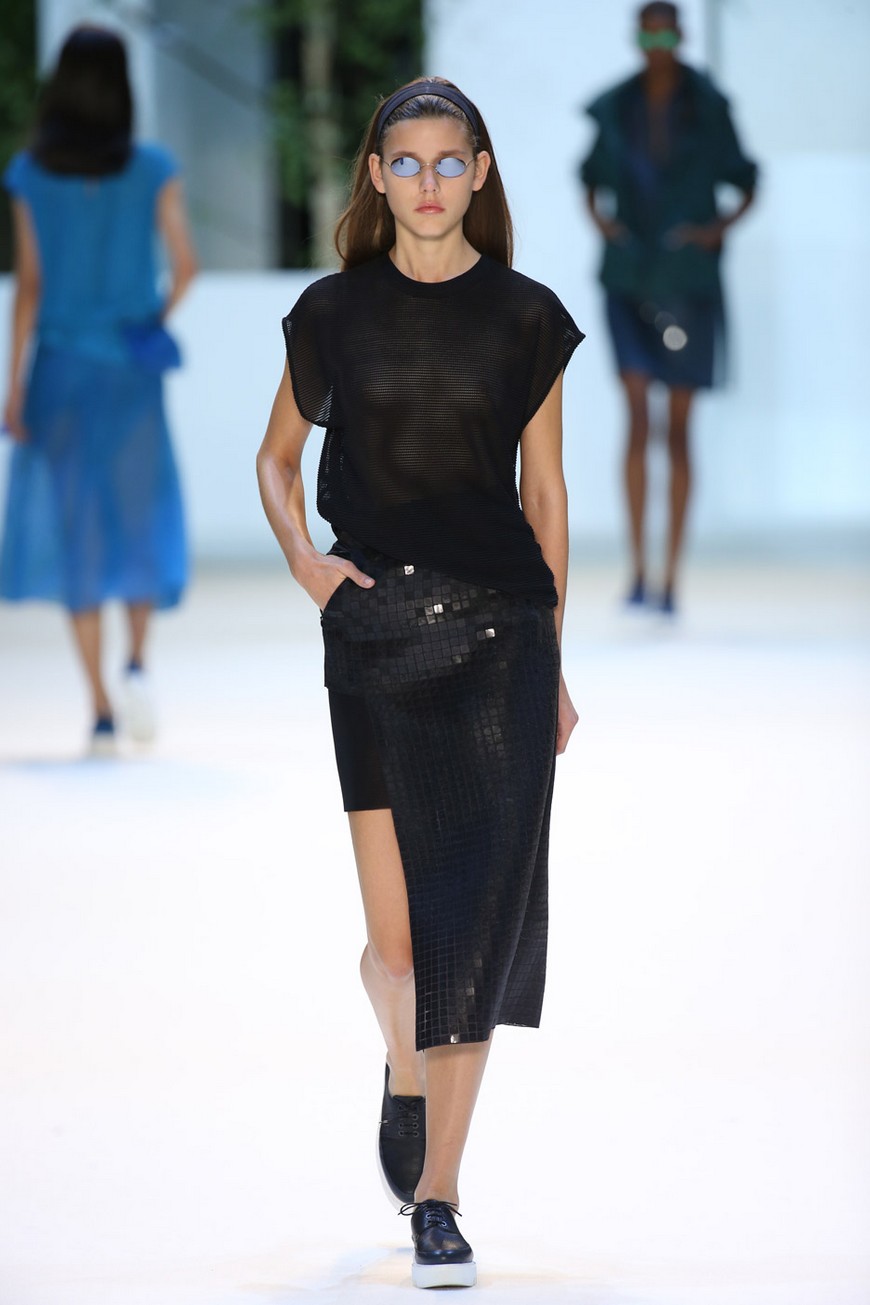 Swiss fashion house Akris get inspiration in Sou Fujimoto's buildings for the Spring Summer 2016 Collection 