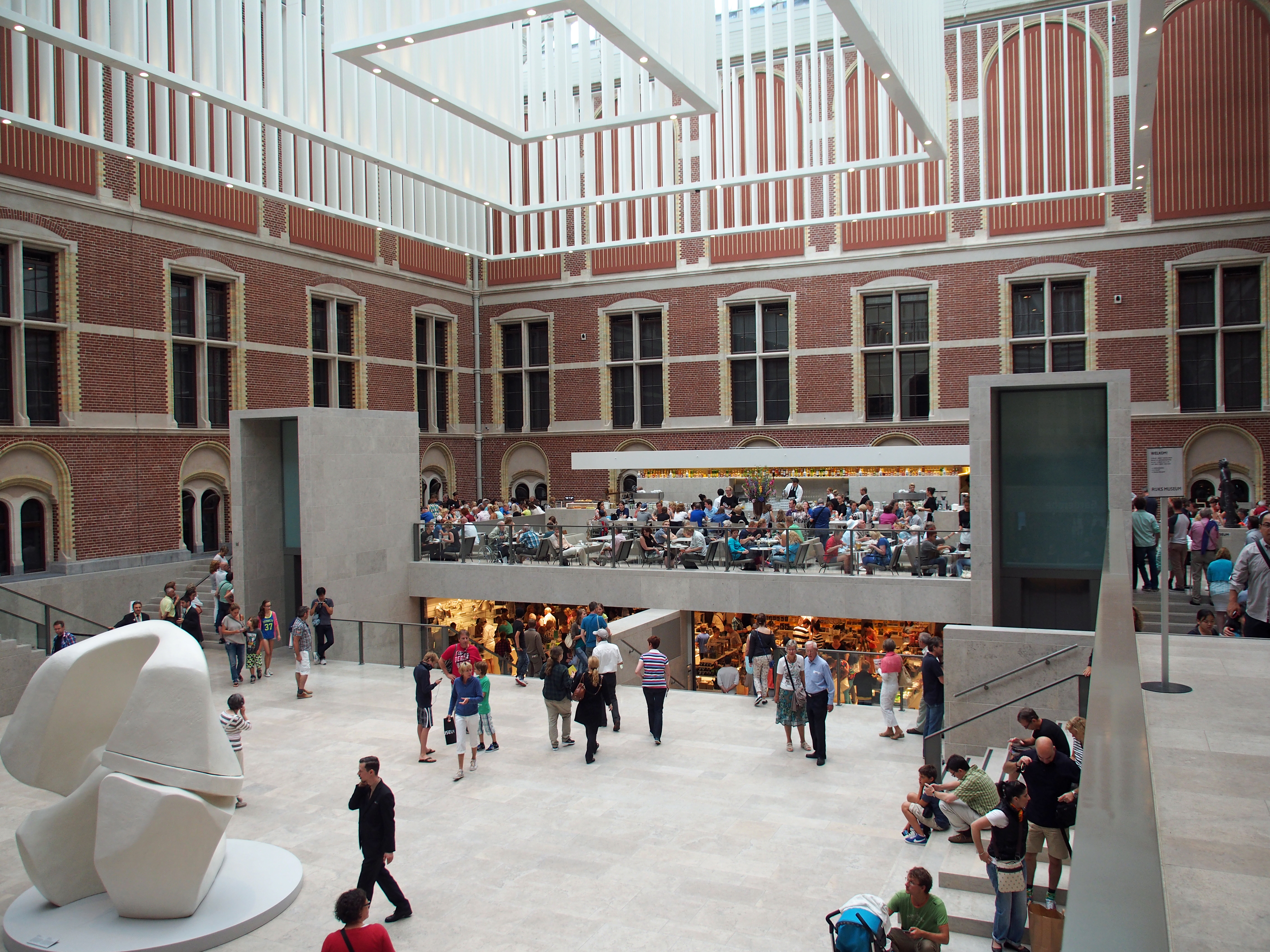What-to-do-in-Amsterdam-7-museums-of-modern-art-in-7-days
