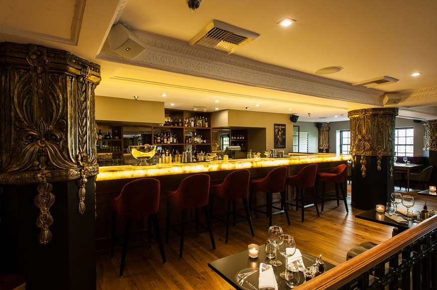 Where to go at Los Angeles behold the new jewel, Le Petit Paris restaurant 