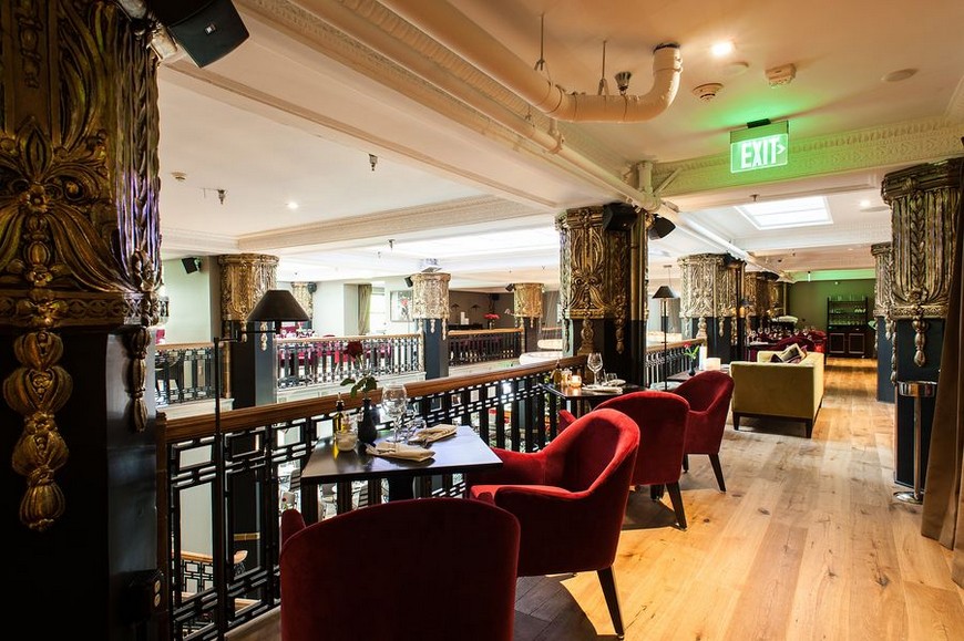 Where to go at Los Angeles behold the new jewel, Le Petit Paris restaurant 