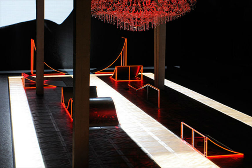 Dior Winter 2016-2017 fashion show floor 3