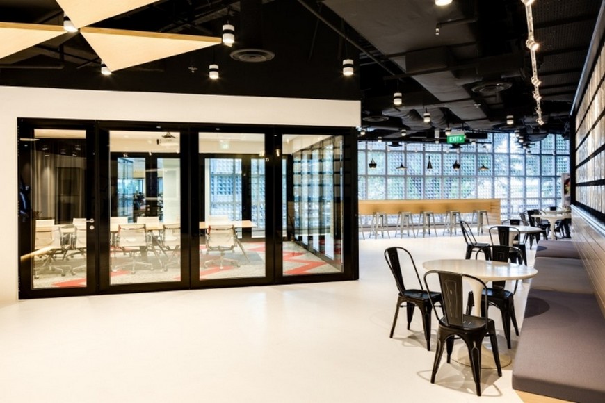 Leo Burnet Singapore Office, by ONG & ONG Group