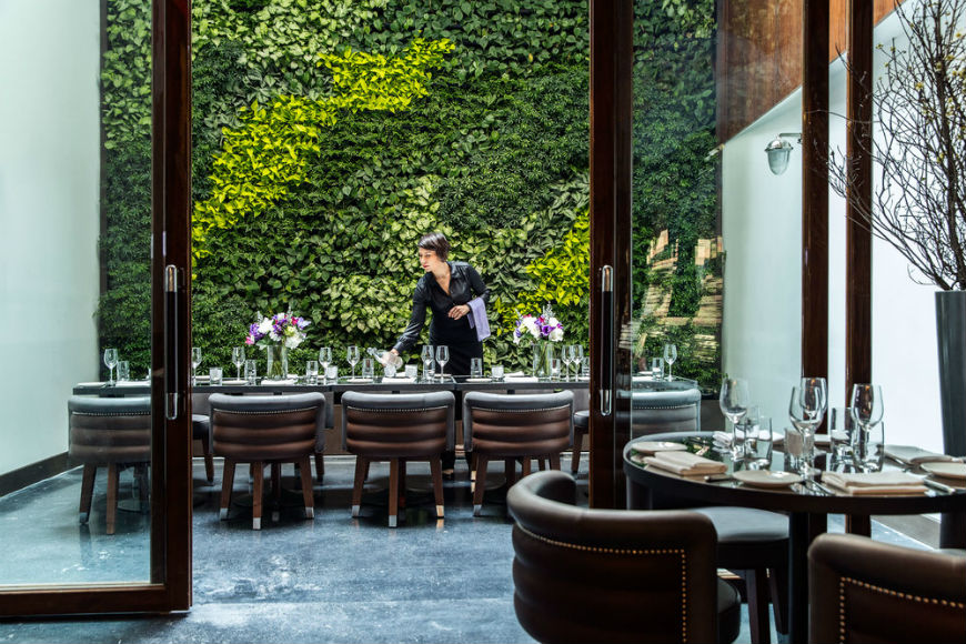 Exclusive dining room experiences in the Best NY Restaurants 4