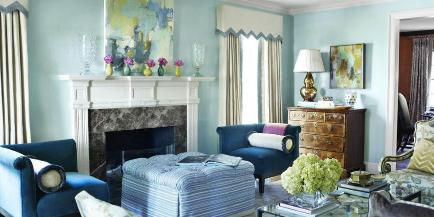 Living room bring a feeling of nature into it