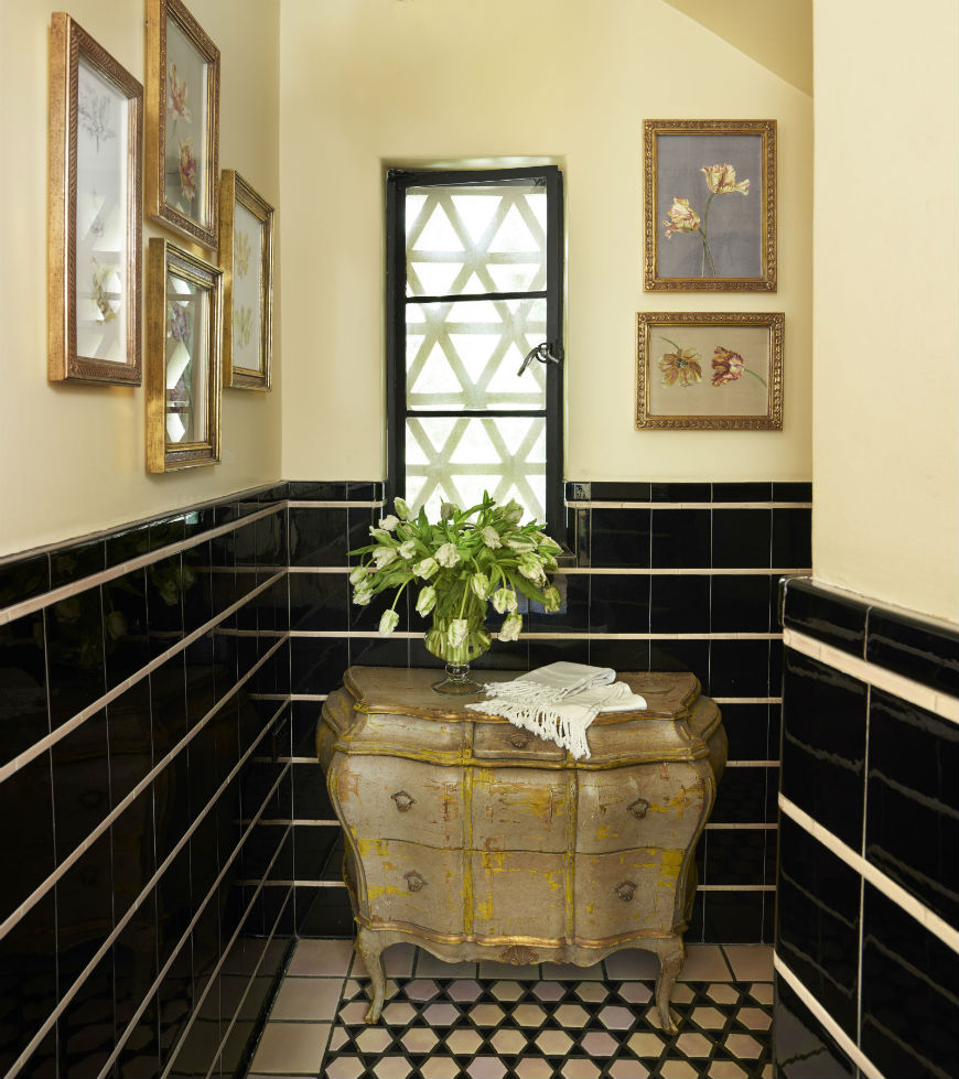 Glamorous Interior House Design With Cream Tons (2)