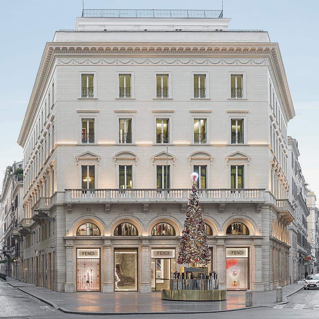 5-Star Hotel With Luxury Suites by Fendi