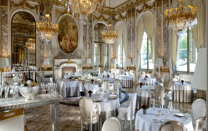 5 Best Restaurants in Paris For The Perfect Sunset9