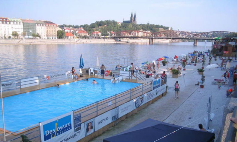 Brabbu Presents The Best Hotels at Top 5 European City Beaches