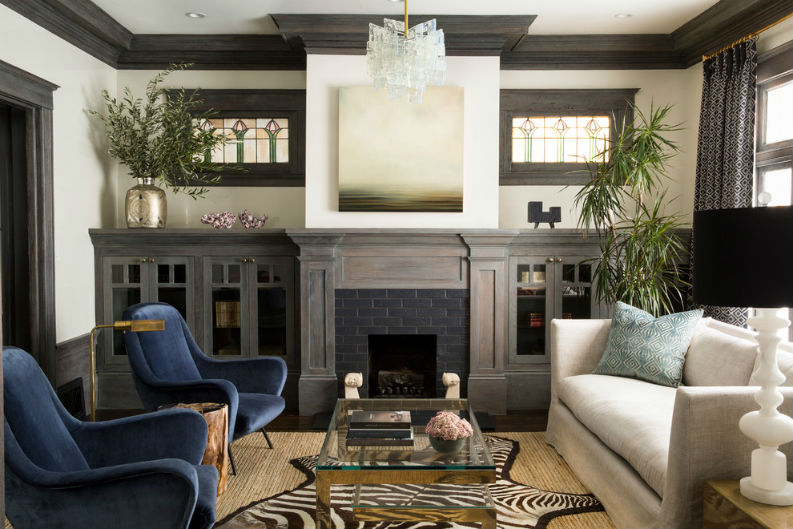 6 Incredible Modern Chairs with The Coziest Fireplaces For Your Home