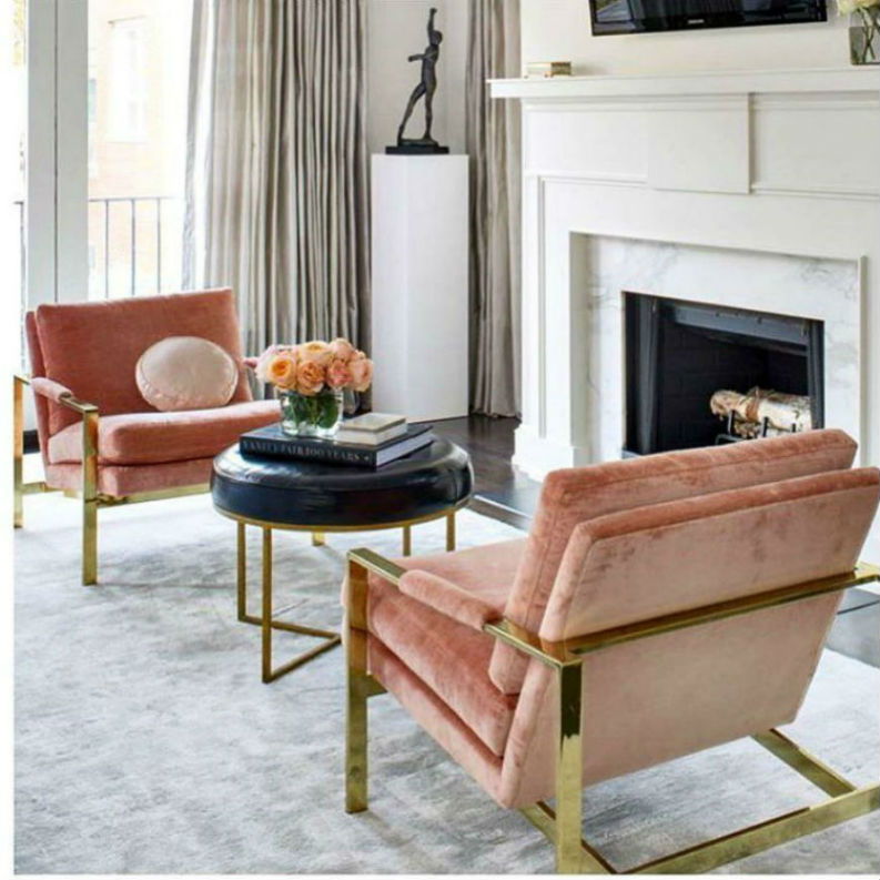 6 Incredible Chairs with The Coziest Fireplaces For Your Home