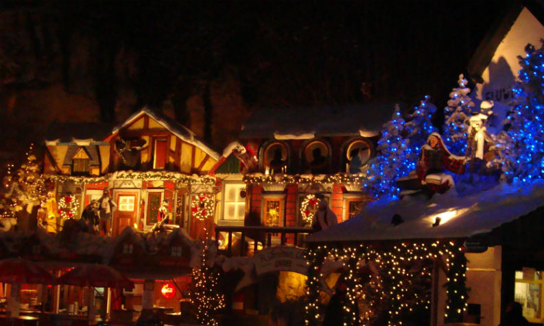 Top 10 Places To Visit For The Holidays Where The Fantasies Abound