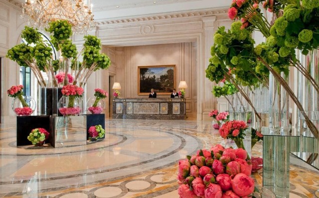 10 Interior Design ideas From The World's Best Hotel Lobby Designs