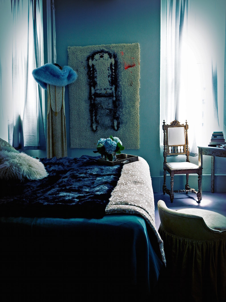 9 Easy To Steal Bedroom Interior Design Tips