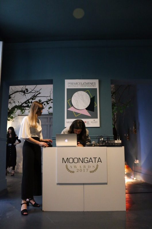 30 Remarkable Moments From Moongata Awards 2017 | Moongata Design Awards 2017. Design Events. Moongata Showroom. #moongatadesignawards #decoraccion #barriodelasletras Get to know everything here: http://www.gromvexital.info/landings/moongata-awards/