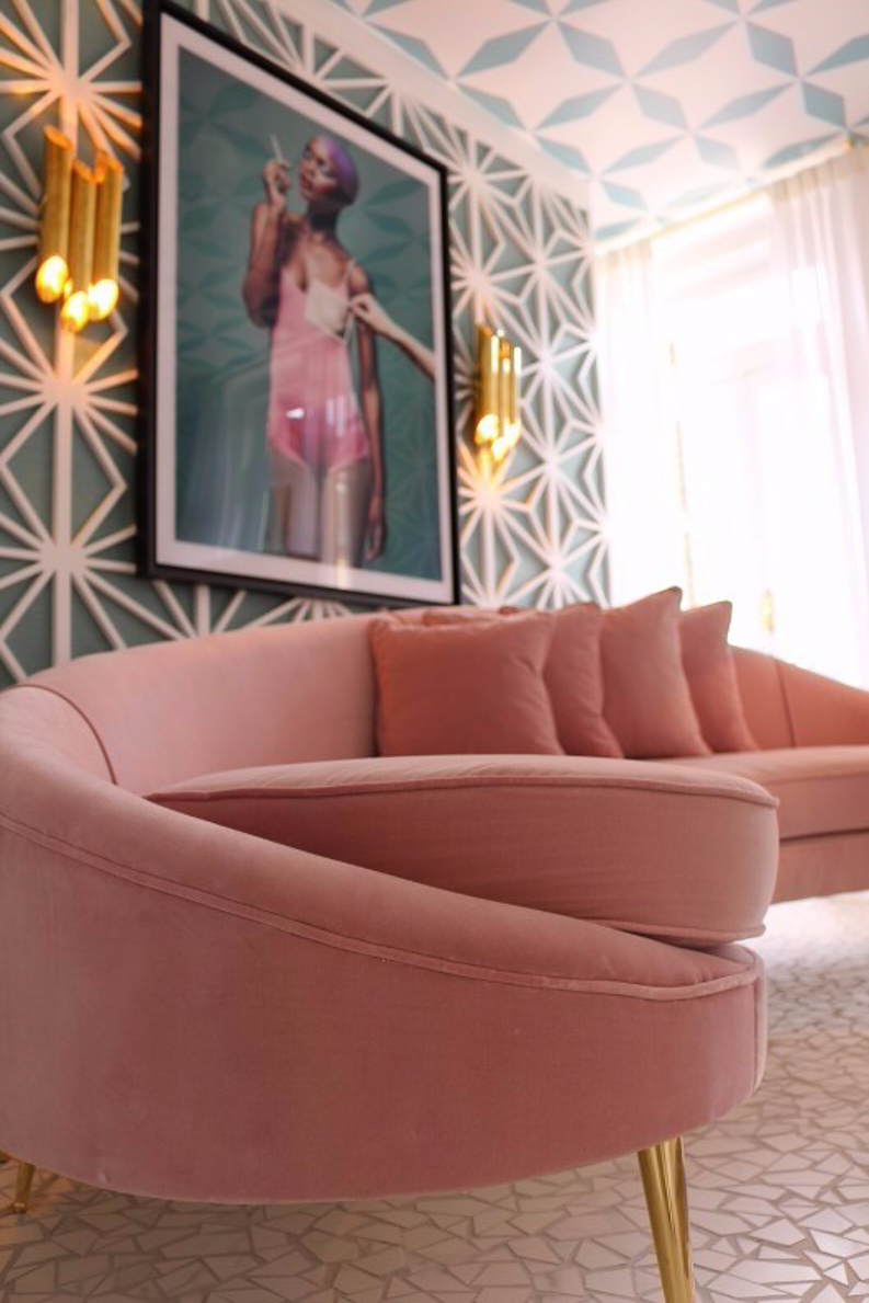65 Reasons why the best interior design ideas are at CASA DECOR 2017 part 2 | Interior Design Ideas. Casa Decor 2017. Home Design Inspiration. #interiordesignideas #casadecor #modernvelvetsofa >>> Discover every space of casa decor here: https://gromvexital.info/blog/category/design_agenda/