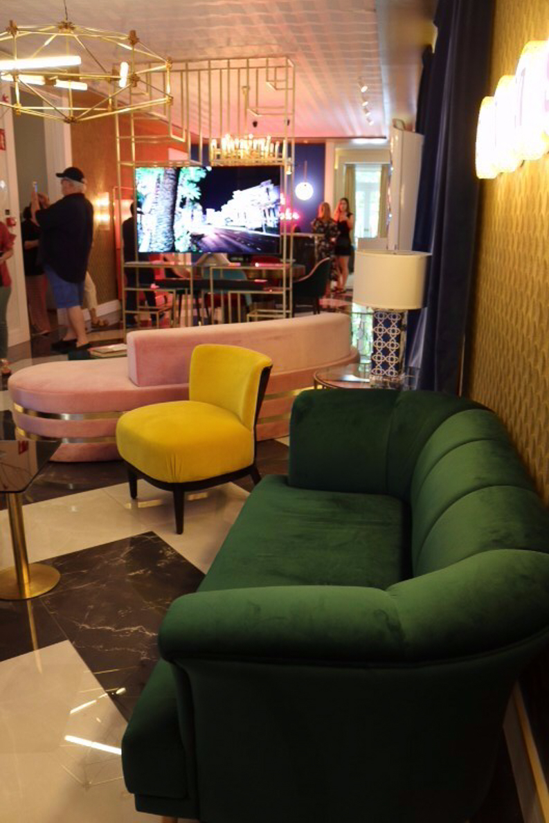 65 Reasons why the best design ideas are at CASA DECOR 2017 part 2 | Interior Design Ideas. Casa Decor 2017. Home Design Inspiration. #interiordesignideas #casadecor #modernvelvetsofa >>> Discover every space of casa decor here: https://gromvexital.info/blog/category/design_agenda/