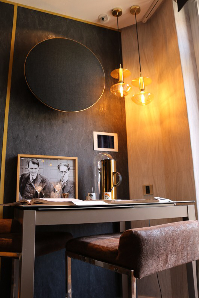 65 Reasons why the best design ideas are at CASA DECOR 2017 part 2 | Interior Design Ideas. Casa Decor 2017. Home Design Inspiration. #interiordesignideas #casadecor #modernvelvetsofa >>> Discover every space of casa decor here: https://gromvexital.info/blog/category/design_agenda/