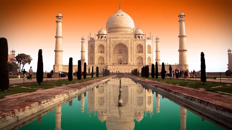 8 Dreamy Oldest Places To Visit Around the World This Summer