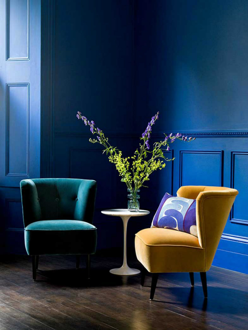 10 Charming Velvet Modern Chairs You Will Not Resist
