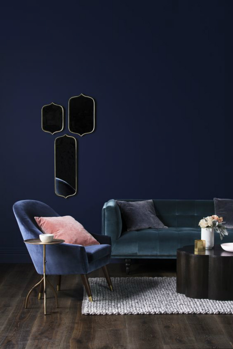 10 Charming Velvet Modern Chairs You Will Not Resist
