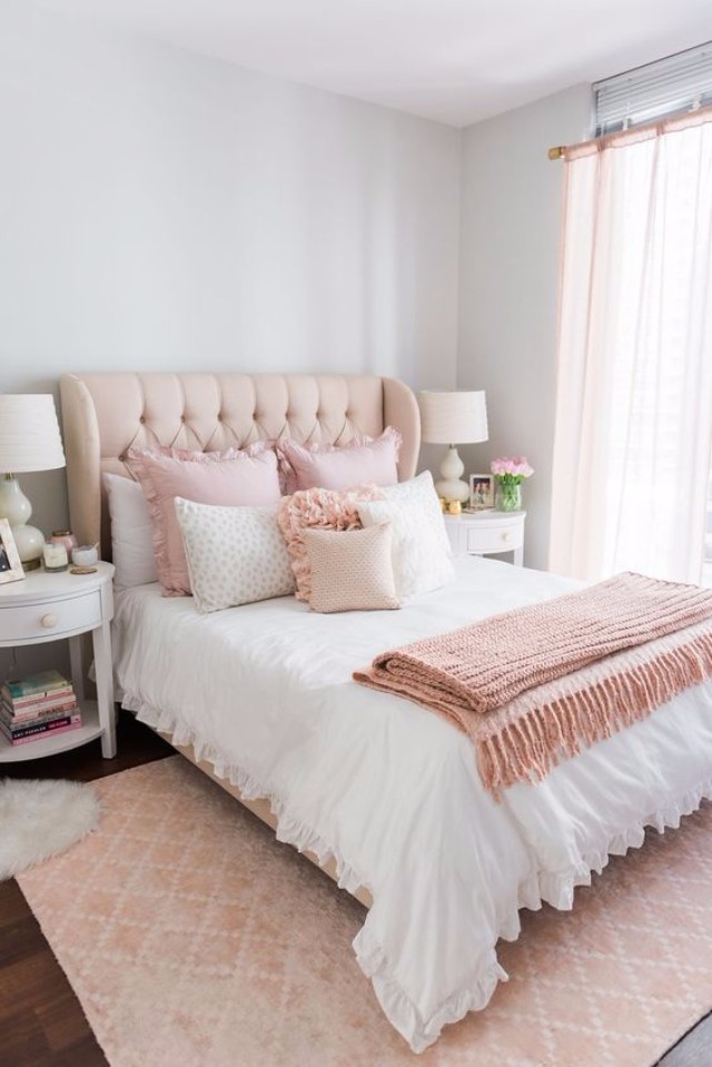 13 Fantastic Ways To Add Color To A Bedroom | Modern Interior Design. Bedroom Design. #interiordesigninspiration #bedroomdecor #homedecor Discover more at:  bedroom decor 13 Fantastic Ways To Add Color To A Bedroom Decor 13 Fantastic Ways To Add Color To A Bedroom Decor 14
