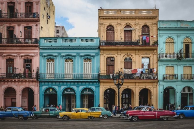 10 Best Travel Destinations For The Perfect Fall Vacation | Best Travel Destinations, trendy places, fall vacations #besttraveldestinations #fallvacations #trendyplaces 