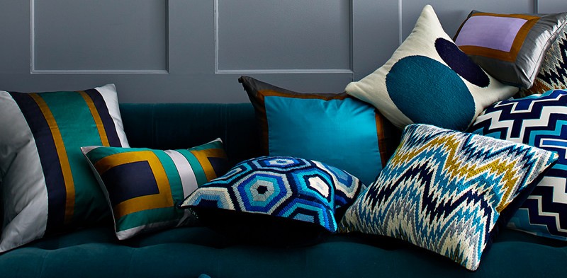 Top 10 Show-stopper Pillows For Your Home Decor