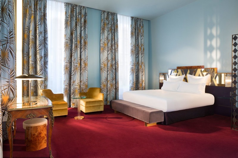 Top 5 Best Hotels To Stay in Paris in 2018