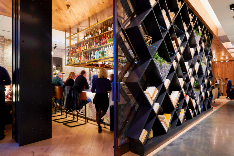 Workshop/APD Amazing Chicago Historic Hotel Renovation