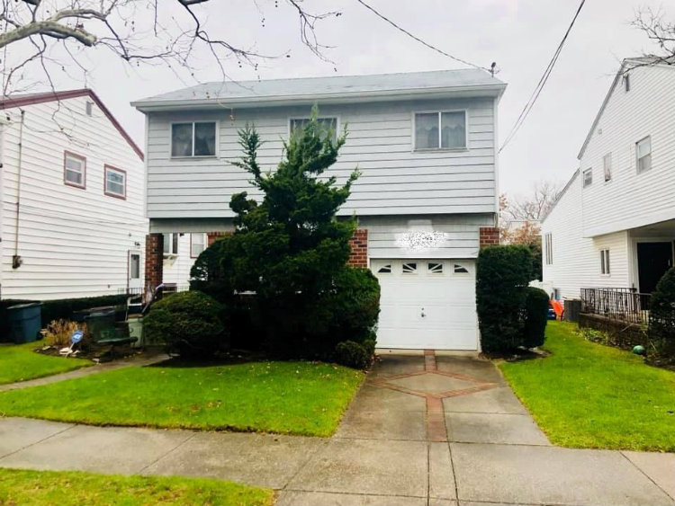 Bergen Basin Reality - Mill Basin - Single Family Home