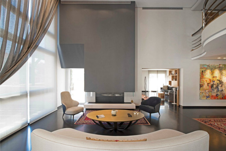 Intramuro - Duplex Apartment Solidere