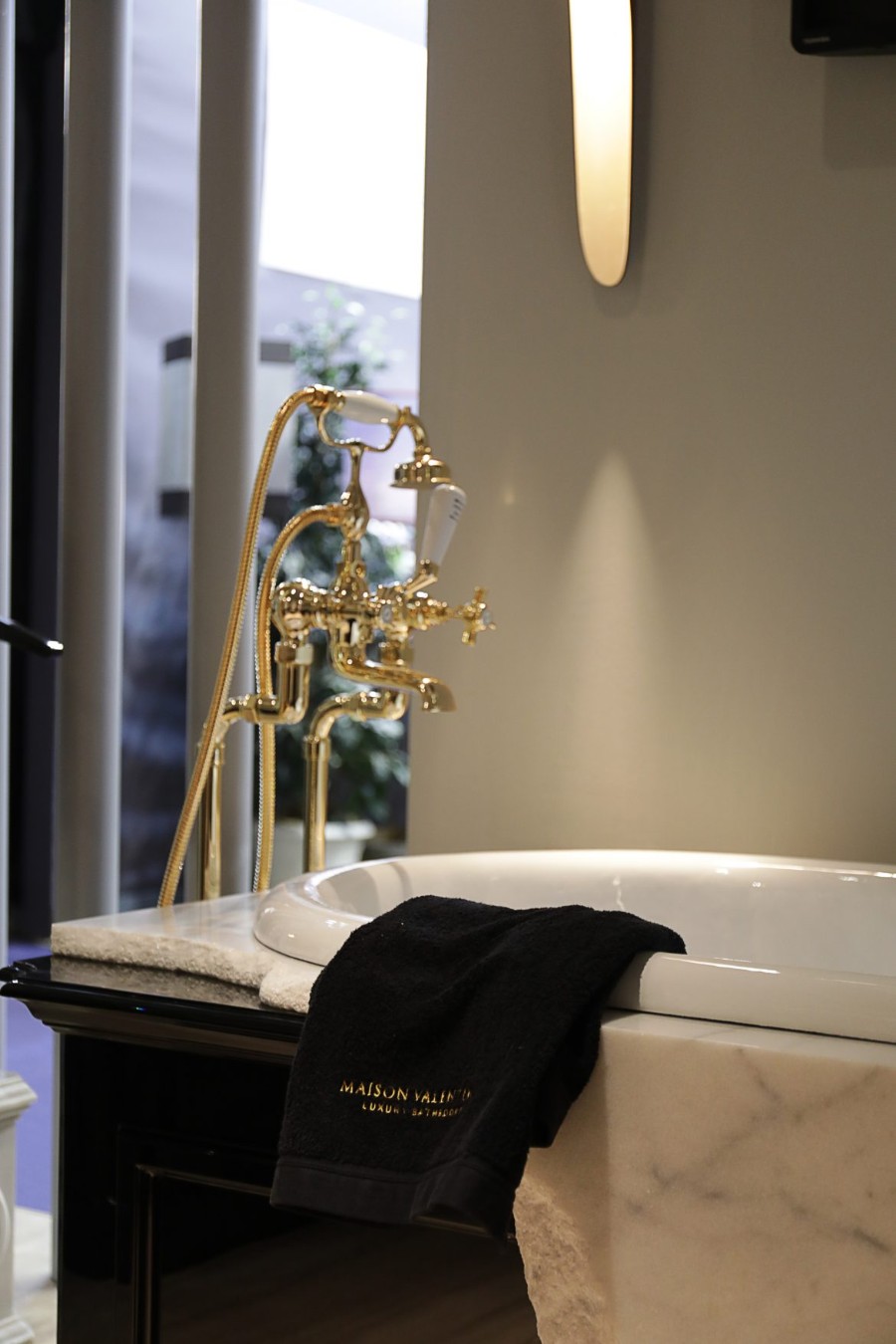CERSAIE 2019 - Find your Royal Bubble Bathtub at this Event