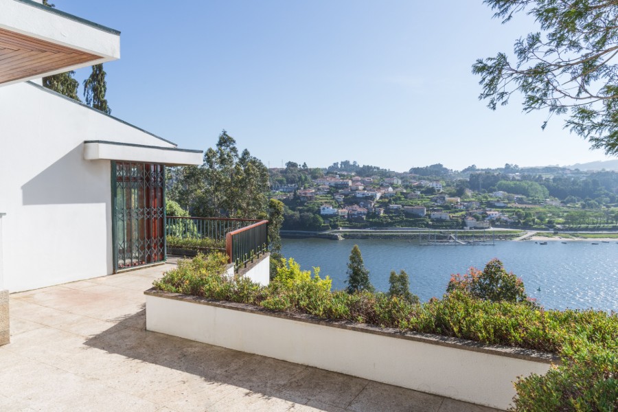 Covet Valley - Nostalgic Home in a Timeless Place