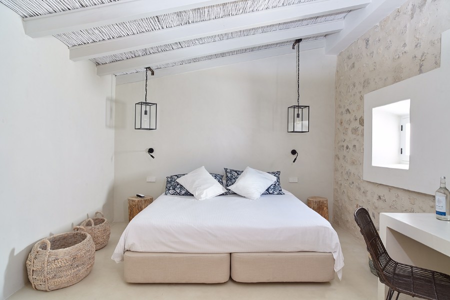 Eva Martinez - Eclectic Interior Design