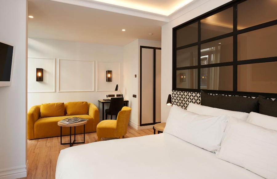 Eva Martinez - Eclectic Interior Design