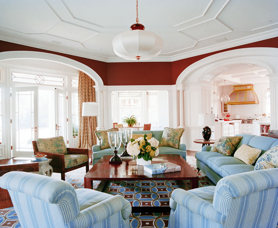 Alex Papachristidis - Excentric Modern Classic Design
