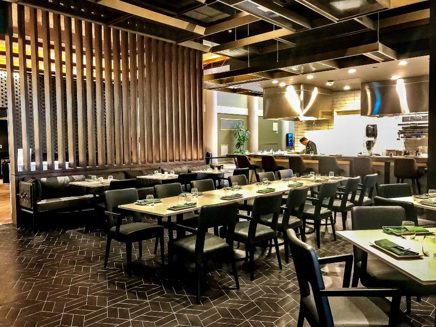 Tandem Design Interiors - Elegant Jade Restaurant at JW Marriott