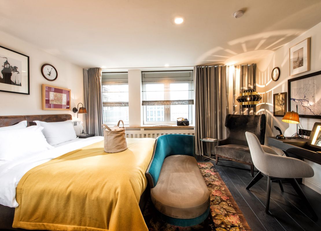 FG Stijl and the Amazingly Sophisticated SiR Nikolai Hotel in Hamburg