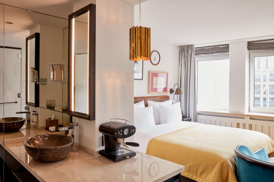 FG Stijl and the Amazingly Sophisticated SiR Nikolai Hotel in Hamburg