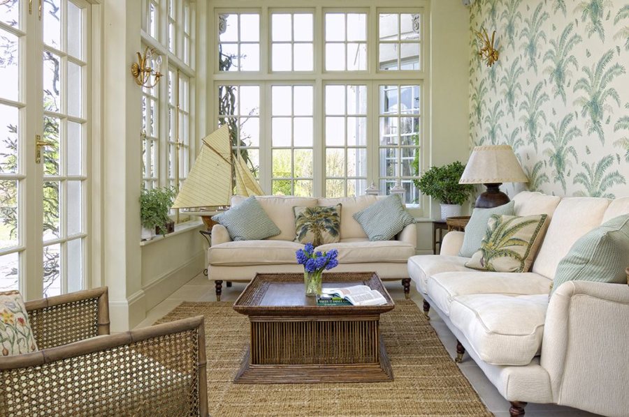 Elegant and Sophisticated Interior Design by Overbury