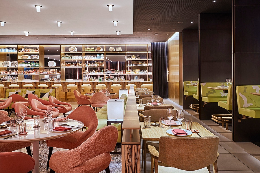 Peter Marino, The Way to Turn Luxury Fashion Stores Into Art