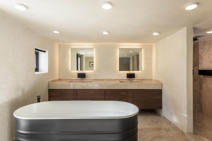Pierattelli Architetture and the Maison Ache Contemporary Residence